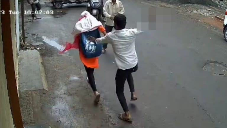 PUNE: बॅगेतून कोयता काढला, तरुणीवर सपासप वार करत सुटला; सदाशिव पेठ हादरली! pune sadashiv peth youth scythe attack college girl