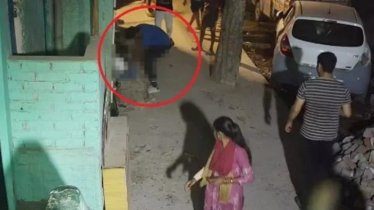 Sakshi Murder Case : “डोक्याचे झाले होते चार तुकडे, पोटातील आतडेही…” Sakshis intestines had come out, her head was in 4 pieces, Sahil had brutally murdered her: sakshi's Father