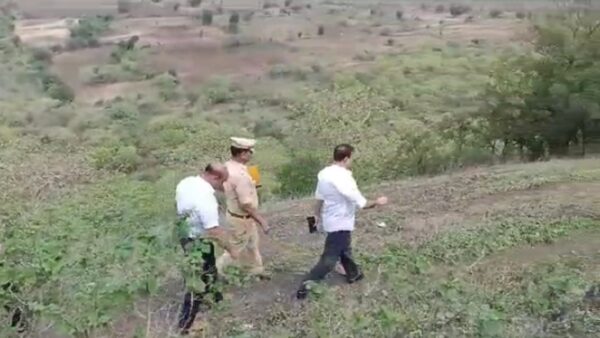 buldhana 8 people gang raped women refused to do medical checkup