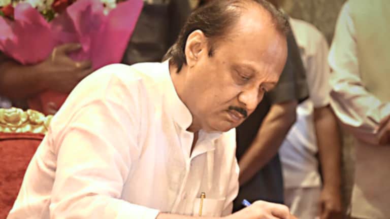 भाजपसोबत गेले अन् मंत्री झाले! राष्ट्रवादीच्या नेत्यांवर काय आहेत भ्रष्टाचाराचे आरोप? The 'Mahasangram' has started once again in the politics of Maharashtra. NCP chief Sharad Pawar's nephew Ajit Pawar has joined the BJP-Shiv Sena government.