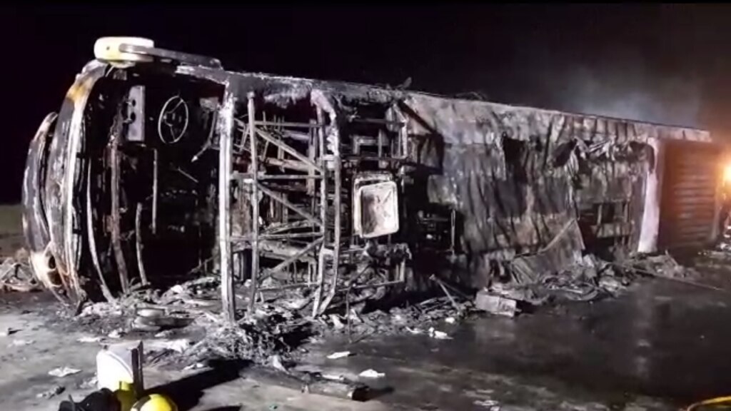 Maharashtra Buldhana Sindkhed Raja 26 passengers died on the spot in an accident in a private bus on the Samruddhi Highway