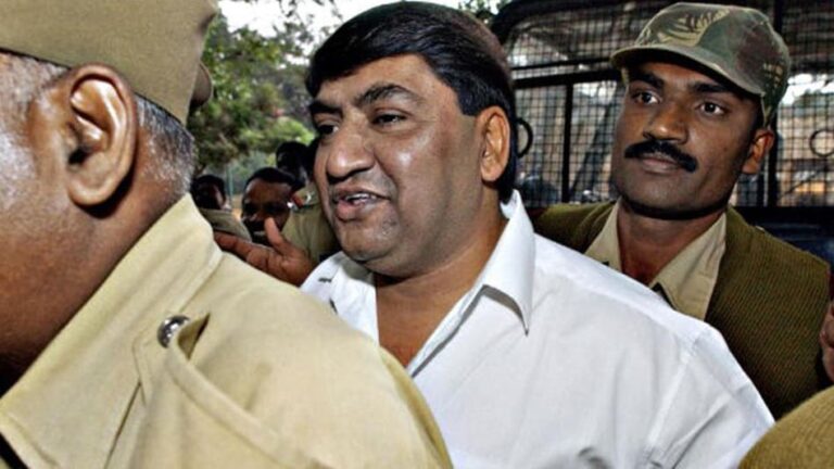 Who is Abdul Karim Telgi: ट्रेनमध्ये शेंगदाणे विकणारा ते सर्वात मोठा घोटाळेबाज, काय आहे कहाणी?