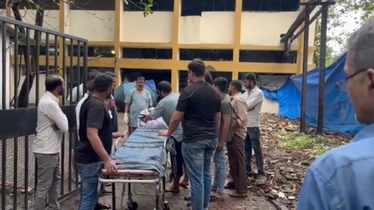 Kalwa Hospital: डॉक्टर आणि नर्सच्या हलगर्जीपणामुळे 27 जणांनी गमावले प्राण? kalwa hospital 27 people lost their lives due to negligence of doctors and nurses breaking news in marathi online