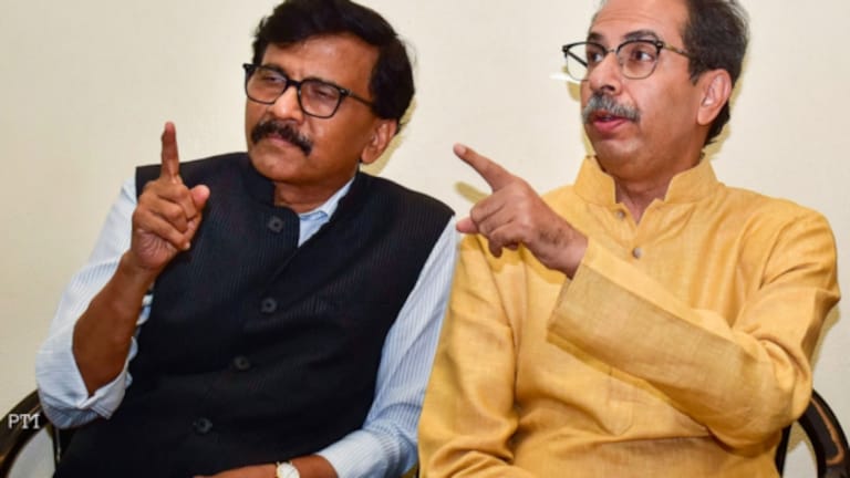 Chandrashekhar Bawankule : “ठाकरे, राऊत यांचे अश्रू थांबले नाहीत, त्यामुळे…” Chandrayan 3 : bjp president chandrashekhar bawankule recites to uddhav thackeray and sanjay Raut after shiv sena ubt criticised narendra modi and devendra fadnavis.