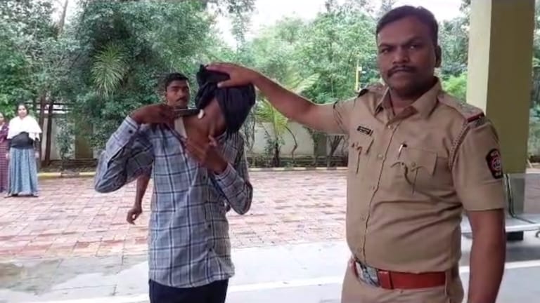 पिंपरी-चिंचवड: रक्ताच्या तहानेने घेतला जीव, दारु पार्टीनंतर मित्राला दगडाने ठेचलं! pimpri chinchwad crime young man crushed his friend to death with a stone he had bitten friends neck to drink his blood under the influence of alcohol