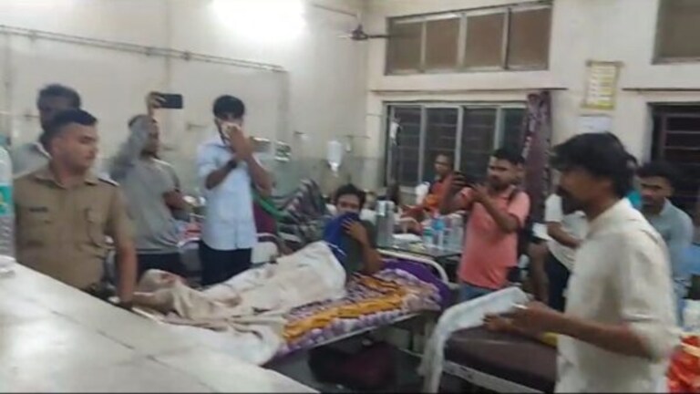 Thane : कळव्यातील ‘त्या’ रुग्णालयात एका रात्रीत 17 रुग्णांचा मृत्यू Kalwa hospital latest news : 17 patients died while treatment in chhatrapati shivaji maharaj hospital of thane municipal corporation.