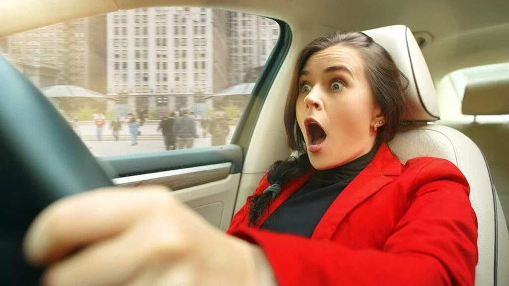 गाडीचे ‘Brake-Fail’ का होतात? तुम्ही गाडी चालवत असताना असं झालं तर काय कराल? What is the main cause of brake failure? How do you prevent brake failure?