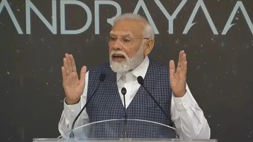Chandrayaan-3 : PM मोदींनी ‘शिवशक्ती पॉइंट’ नाव दिलेलं चंद्रावरचं ‘ते’ ठिकाण नेमकं कोणतं? Mumbai Tak
