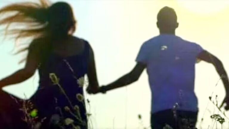 Love and Crime: आईनेच पोटच्या लेकीला विकलं, मुलाला…; अन् प्रियकरासोबत झाली फरार! Bihar News The mother sold her Daughter left the boy in a hostel and ran away