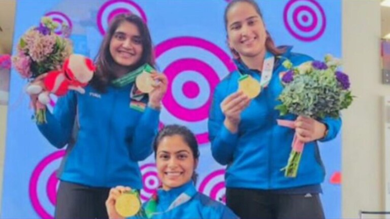 Asian Games : भारताच्या लेकींचा ‘अचूक निशाणा’! चीनमध्ये केली सुवर्ण पदकांची लयलूट asian games 2023 25m pistol womens team india won gold medal manu bhaker rhythm sangwan and esha singh Manu Bhakar, Isha Singh and Rhythm Sangwan scored 1790 points Manu Bhakar has scored highest 590 marks.
