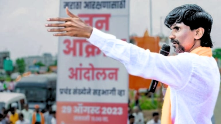 Manoj Jarange Patil: ‘…तर त्या दिवशी मी आत्महत्या करेन’, उपोषण सोडताच जरांगे-पाटलांचं तुफान भाषण on that day i will commit suicide manoj jarange Patil stormy speech infront of cm eknath shinde after breaking the fast
