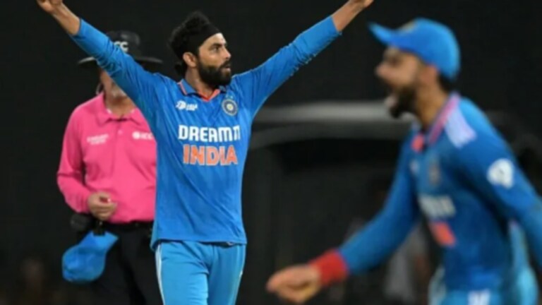 Asia Cup: सर जडेजाने रचला इतिहास! इरफान पठाणलाही टाकलं मागे Ravindra Jadeja created history for India in asia cup 2023.