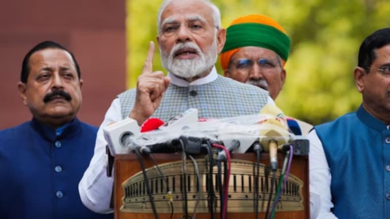 महिला आरक्षण PM मोदी-शाहांची विधानसभा निवडणुकीसाठी खेळी? समजून घ्या The central government led by Prime Minister Narendra Modi introduced the Nari Shakti Vandan Bill related to women's reservation in the special session of Parliament.