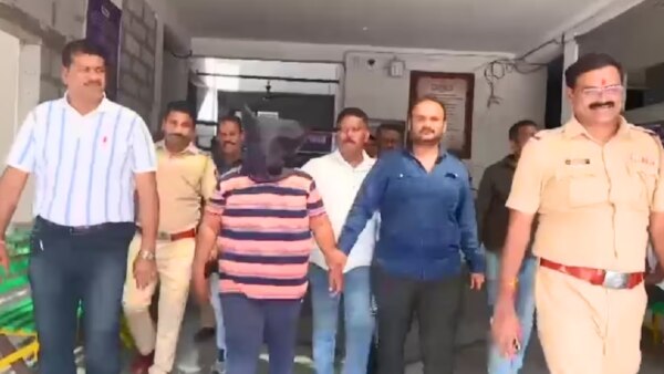 in Pune a son-in-law kidnapped his and sister-in-law's daughter to recover 10 lakh rupees from his mother-in-law. the police has arrested the accused.