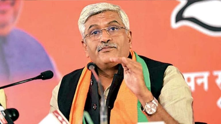 Sanatan Dharma: ‘सनातनवर बोलाल तर जीभ हासडून, डोळे काढीन,; केंद्रीय मंत्र्याचे वादग्रस्त वक्तव्य Gajendra Singh Shekhawat sanatan dharma