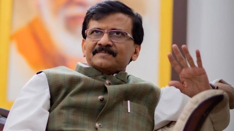 Sanjay Raut :’…तो अदृश्य फोन कोणाचा ?’; राऊतांचा सरकारवर गंभीर आरोप mumbaitak