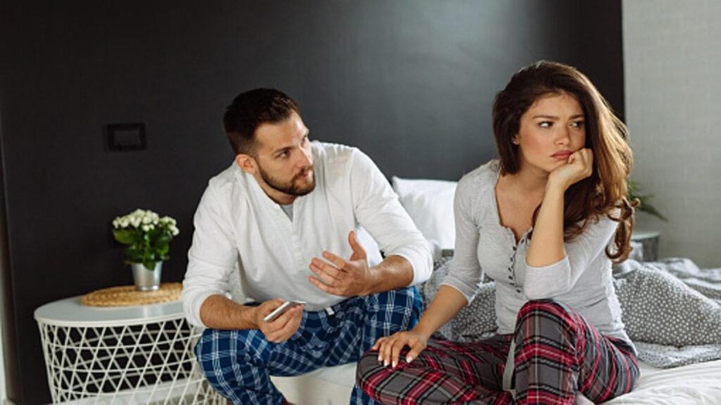 wife sharing internal drama husband wife stop inviting friend on home my story relationship