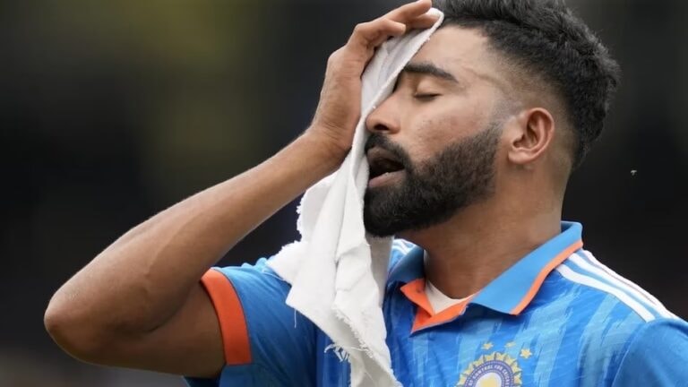 Mohammed Siraj : हैदराबाद ते टीम इंडिया… असा घडला सिराज! प्रवास तुम्हाला देईल ऊर्जा Mumbai Tak