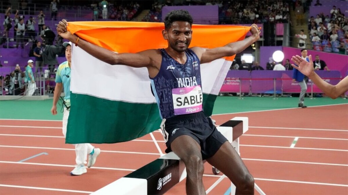 Avinash Sable : महाराष्ट्राच्या सुपुत्राची Asian Games मध्ये ‘सुवर्ण’ कामगिरी! 3000 मीटरमध्ये… avinash sable win gold medal in 3000 meter steeplechase event asian game 2023