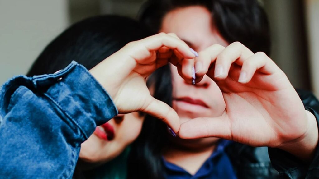 dont make these mistakes while dating otherwise you will be single for rest of your life