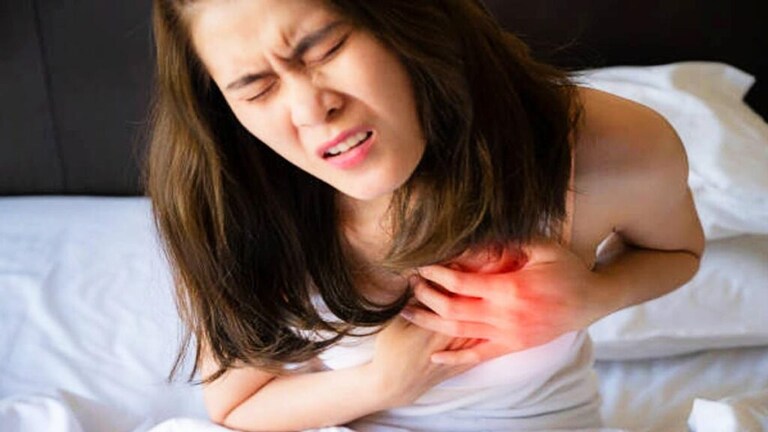 Heart Attack : हृदयविकाराने मृत्यू होऊ नये म्हणून दररोज काय करायचं? What to do every day to prevent death from Heart Attack
