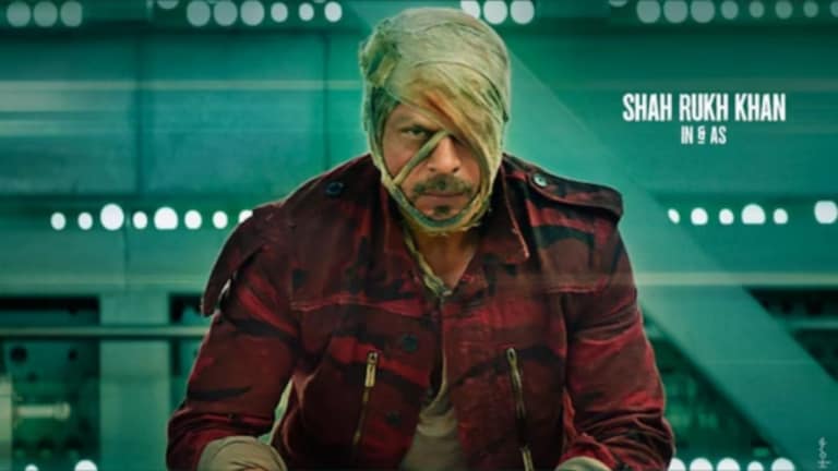 Shah Rukh Khan : महाराष्ट्र सरकारने शाहरुख खानला अचानक Y+ सुरक्षा का दिलीये? Shah Rukh Khan will now be given Y+ security by Maharashtra Government.