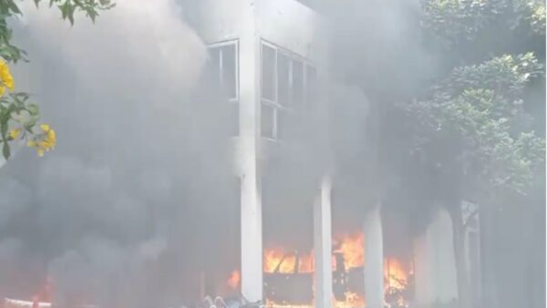 maratha reservation maratha protester burnt mla prakash solunke house and burn two wheeler manoj jarange patil agitation