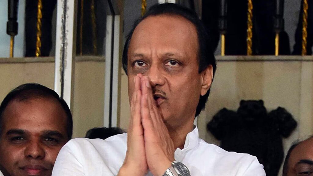 Nashik Farmers threw onions and tomatoes in front Deputy Chief Minister Ajit Pawar convoy