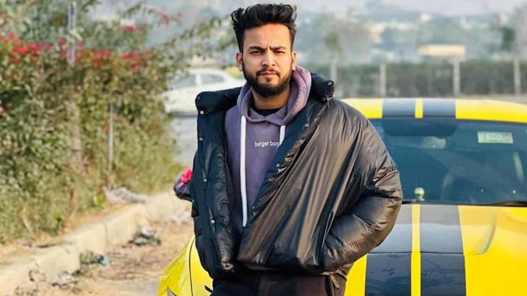 रेव्ह पार्टी, सापांचं विष.. ‘वर्षा’वर आरती करणारा एल्विश यादव नेमका कोण? Bigg boss winner rave party and now snake poison who exactly is elvish yadav
