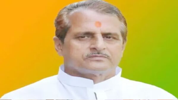 akola news senior bjp mla govardhan sharma passed away devendra fadnavis nitin gadkari