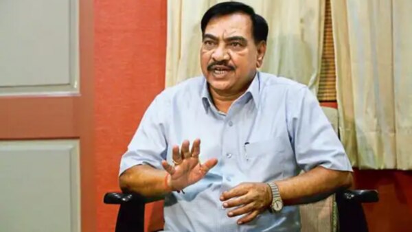 eknath khadse suffering heart attack