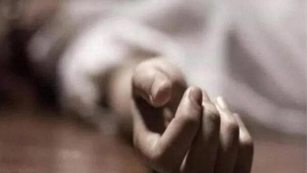 thane crime story 16 year old boy murder 22 year old girlfriend police arrested two accu