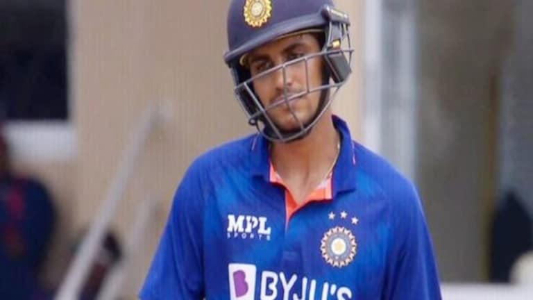 IND vs AUS : फायनल सामन्यात शुभमन गिल स्वस्तात माघारी, सोशल मीडियावर झाला ट्रोल ind vs aus final 2023 shubman gil troll in social media india vs australia world cup 2023