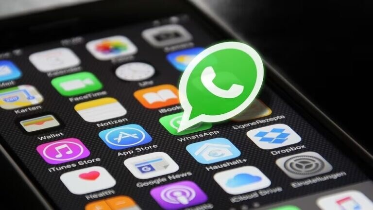 Whatsapp वरच Youtube! मोठे व्हिडीओ बघता येणार, काय आहे नवे फीचर? WhatsApp will get a special feature like YouTube long videos can be seen in a Minutes