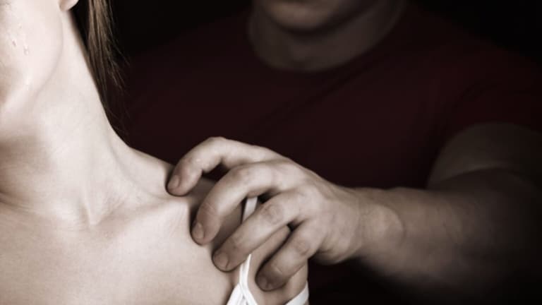 अर्ध्या रात्री रिक्षाचालकाने मुलीच्या स्कर्टमध्येच घातला हात, अन्… bengaluru molested girl rapido auto driver putting hand her skirt midnight booking from bar club