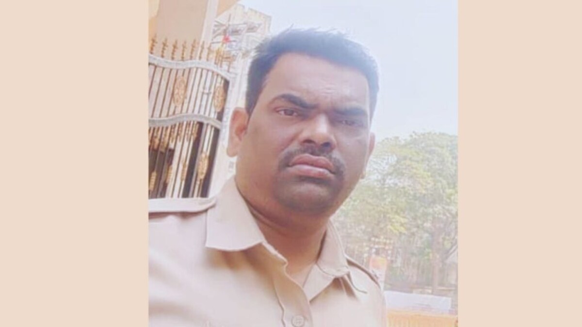 Mumbai : कर्तव्य बजावून घरी परतताना काळाचा घाला, पोलीस शिपायाचा मांजाने चिरला गळा mumbai news dindoshi police constable throat was cut with kite strike worli shocking story