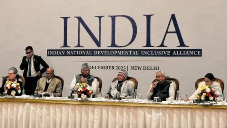 India आघाडीच्या बैठकीतील Exclusive बातमी, ‘हा’ नेता पंतप्रधानाचा उमेदवार? Mallikarjun Khargen post of Prime Minister discussed meeting India Alliance name suggested Mamata Banerjee