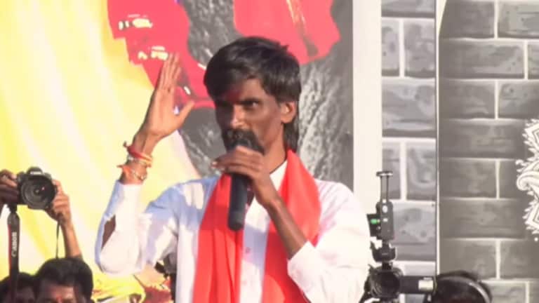 Manoj Jarange: ‘..मग तुला कचकाच दाखवतो, तुझी फडफड..’, जरांगेंनी कोणाचा केला एकेरी उल्लेख? let us get maratha reservation then we will show you manoj jarange patil challenged chhagan bhujbal in beed ishara sabha