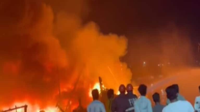 Pune Fire : पुण्यात मेणबत्ती फॅक्टरीत 7 जणांचा जागीच झाला कोळसा, काय घडलं? pune news pimpri chinchwad sparkle candle company fire 7 women dead shocking pune story