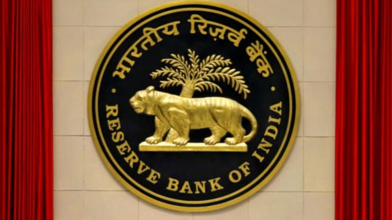 ‘RBI सह मुंबईतील 11 ठिकाणं बॉम्बने उडवून देऊ’, धमकीच्या ई-मेलमुळे पोलीस अलर्ट Threats to blow up 11 places including Reserve Bank of India office in Mumbai