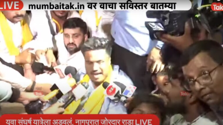 Rohit Pawar: नागपूरमध्ये मोठा राडा, रोहित पवारांच्या संघर्ष यात्रेच्या शेवटच्या क्षणी घडलं तरी काय? ncp mla rohit pawar yuva sangharsh yatra agitation raged in nagpur vidhan bhawan what if it happened at the last moment