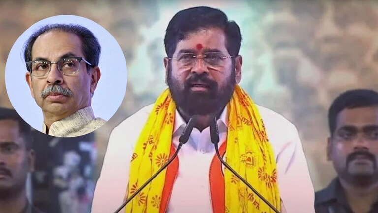 ‘लबाड लांडग्यांने वाघाचे कातडे पांघरले म्हणजे तो…’, शिंदेंचा ठाकरेंवर पलटवार Chief Minister Eknath Shinde's criticism of Uddhav Thackeray speech in Nashik