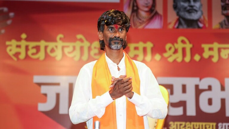 Manoj Jarange : 10 फेब्रुवारीपासून पुन्हा आमरण उपोषण, रायगडाच्या पायथ्यावरून जरांगेंची गर्जना Manoj Jarange Patil once again warned the government to implement the ordinance for Maratha reservation