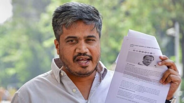ED चौकशीनंतर रोहित पवारांनी ठणकावून सांगितलं, ‘फक्त लढायचं नाही तर आता जिंकण्यासाठी…’ After the ED inquiry Rohit Pawar said not only to fight but now to win
