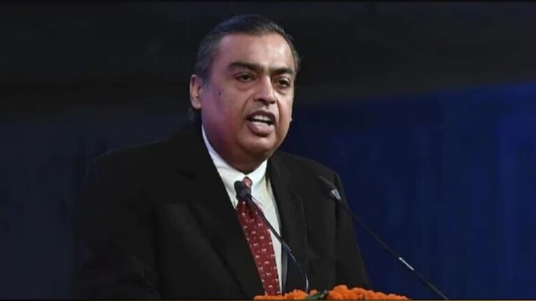 Mukesh Ambani म्हणाले, ‘Reliance गुजराती कंपनी होती, आहे आणि राहील!’ mukesh ambani showcased his gujarati roots said reliance was is and will remain a gujarati company
