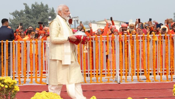 ayodhya ram mandir live shivaji maharaj wanted to abdicate govindgiri maharaj statement infront of pm modi