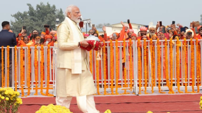 Ayodhya Ram Mandir Live: ‘शिवाजी राजांना संन्यास घ्यायचा होता..’, PM मोदींसमोर ‘त्या’ महाराजांचं वक्तव्य ayodhya ram mandir live shivaji maharaj wanted to abdicate govindgiri maharaj statement infront of pm modi