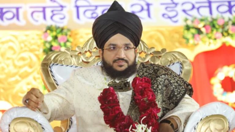 Maulana Mufti Salman Azhari: कोण आहे मौलाना मुफ्ती सलमान अझहरी? ज्याच्यामुळे घाटकोपरमध्ये झाला राडा who is maulana mufti salman azhari because the controversial legislation has caused an uproar in ghatkopar