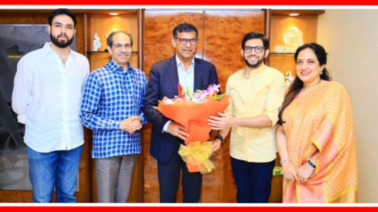 Uddhav Thackeray : रघुराम राजन यांनी घेतली ठाकरेंची भेट; प्लॅन काय? Why did former RBI Governor Raghuram Rajan meet Uddhav Thackeray?