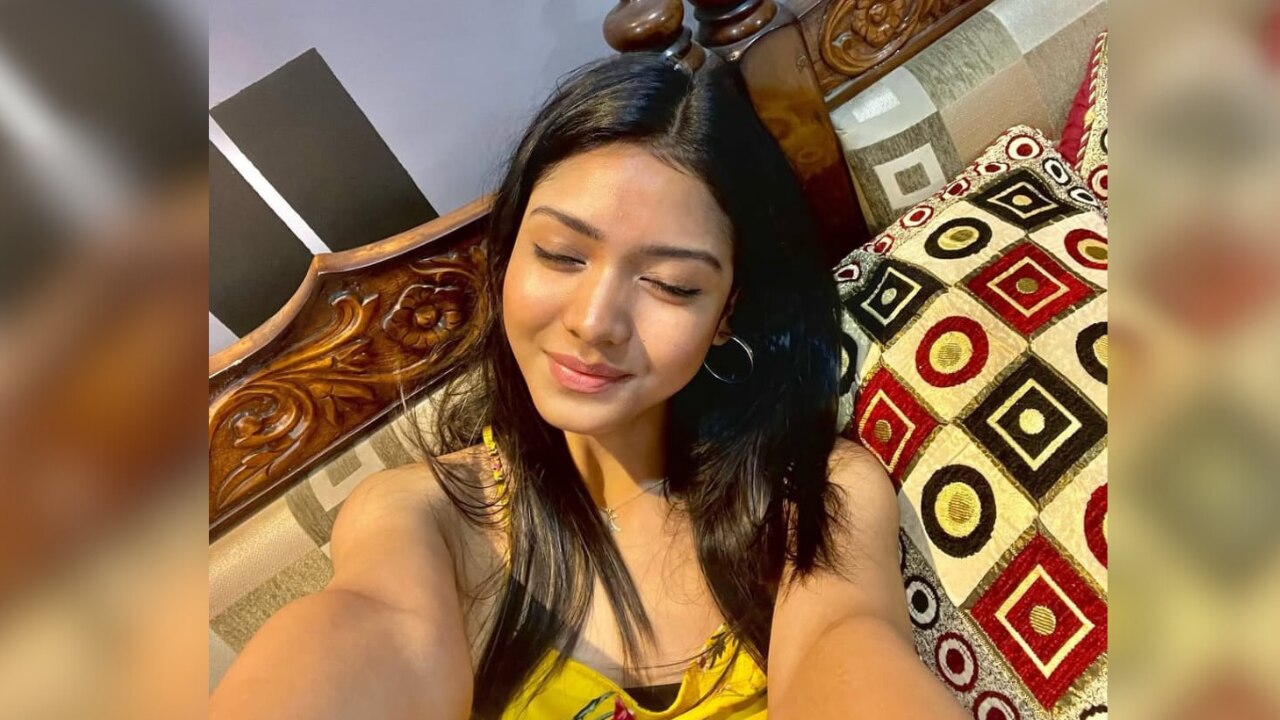 से ‘इंस्टेंट फेम’ से ‘इंस्टेंट फेम’